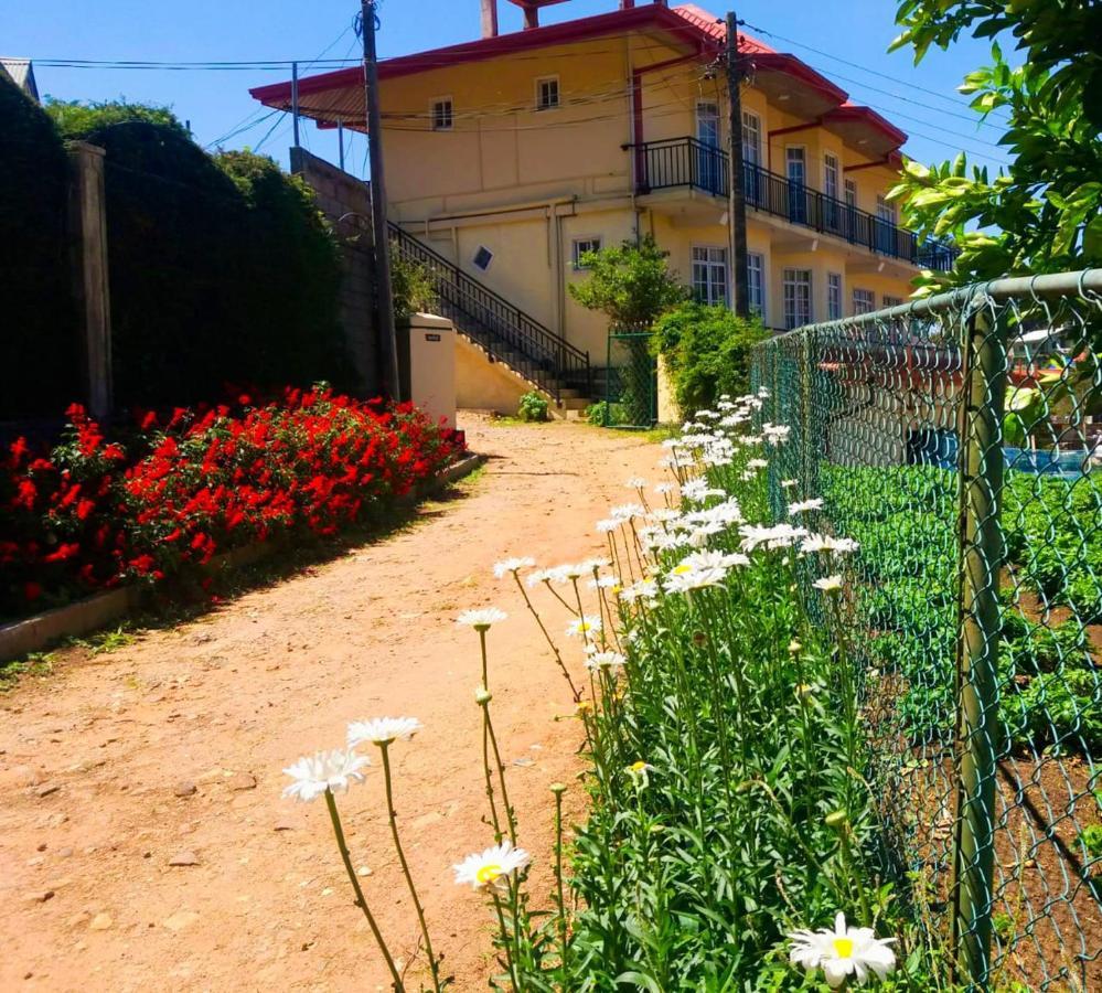 Shevyhaws Hotel Nuwara Eliya Exterior photo